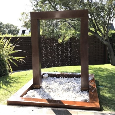 Αγροτική διακόσμηση κήπων μετάλλων χαρακτηριστικών γνωρισμάτων νερού κουρτινών βροχής χάλυβα Corten
